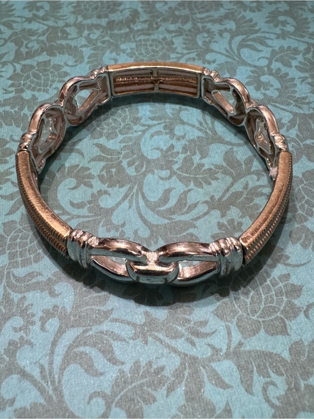 VINTAGE NAPIER TWO TONE STRETCH BRACELET - Picture 7 of 10